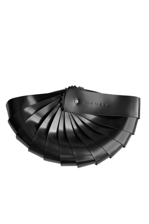 Zaha 01